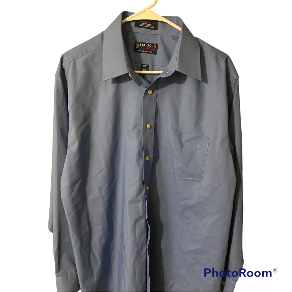 😎16 1/2” STAFFORD PERFORMANCE DRESS SHIRT